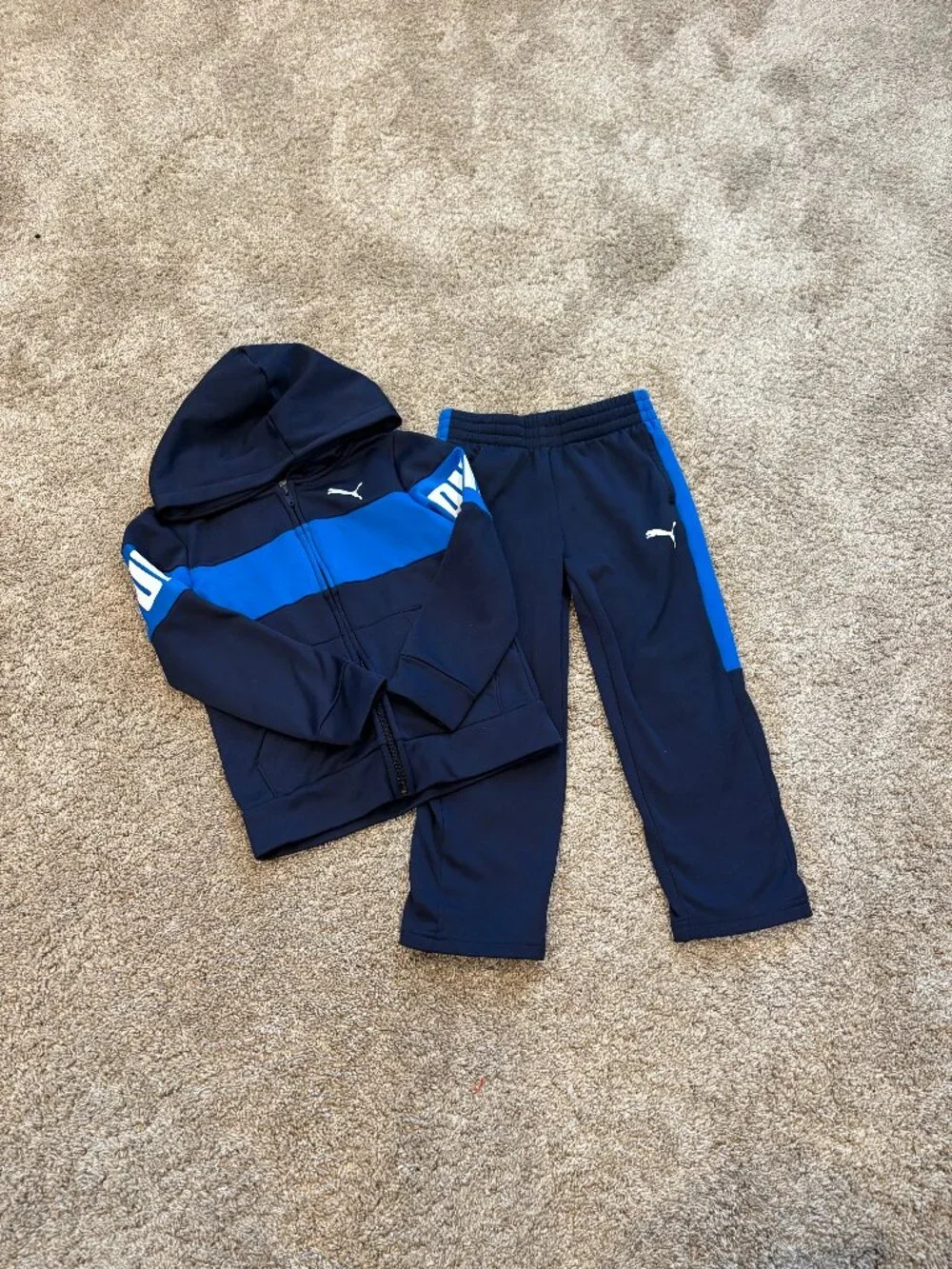 Puma Tracksuit - Picture 1 of 1